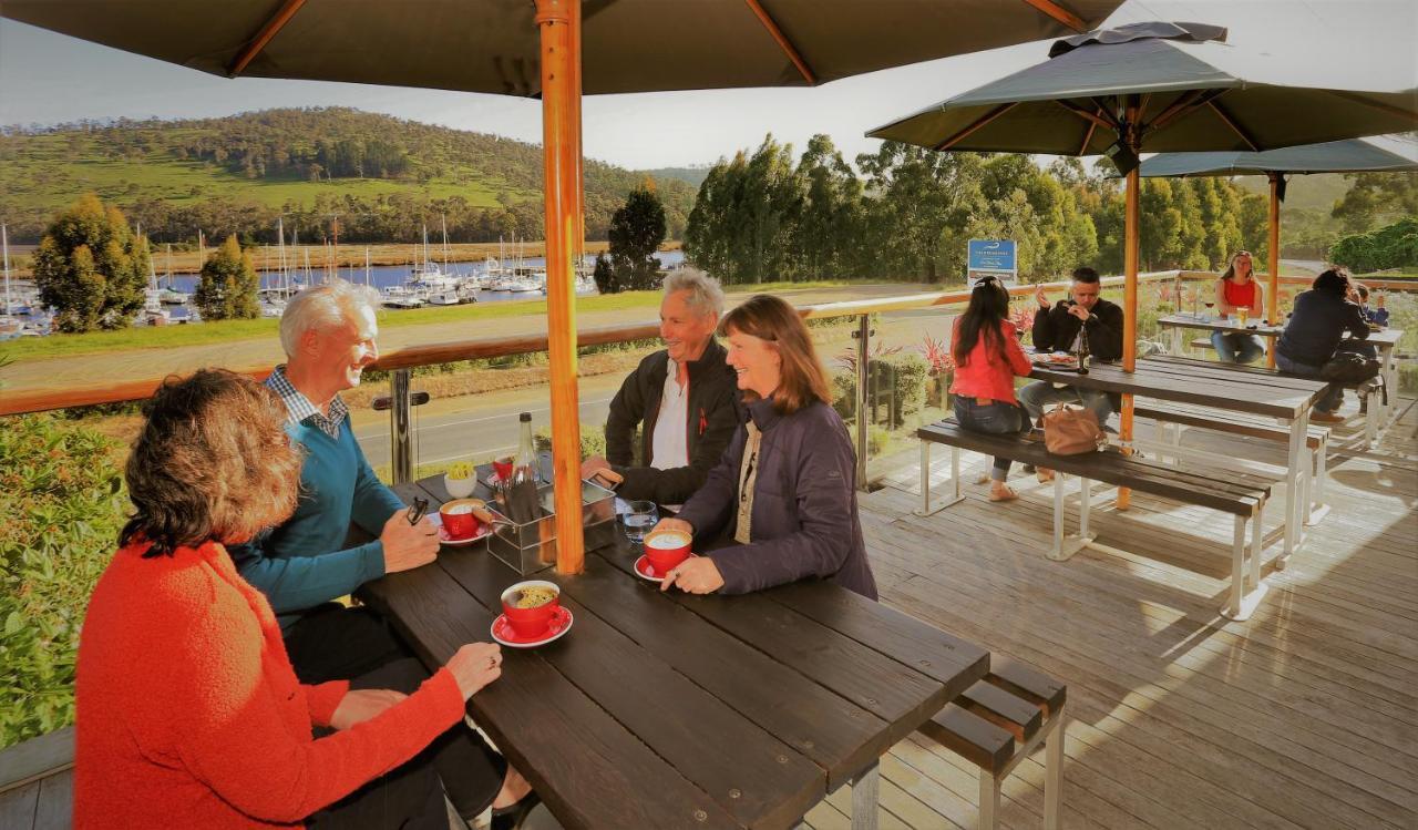 Kermandie Hotel Port Huon Екстер'єр фото